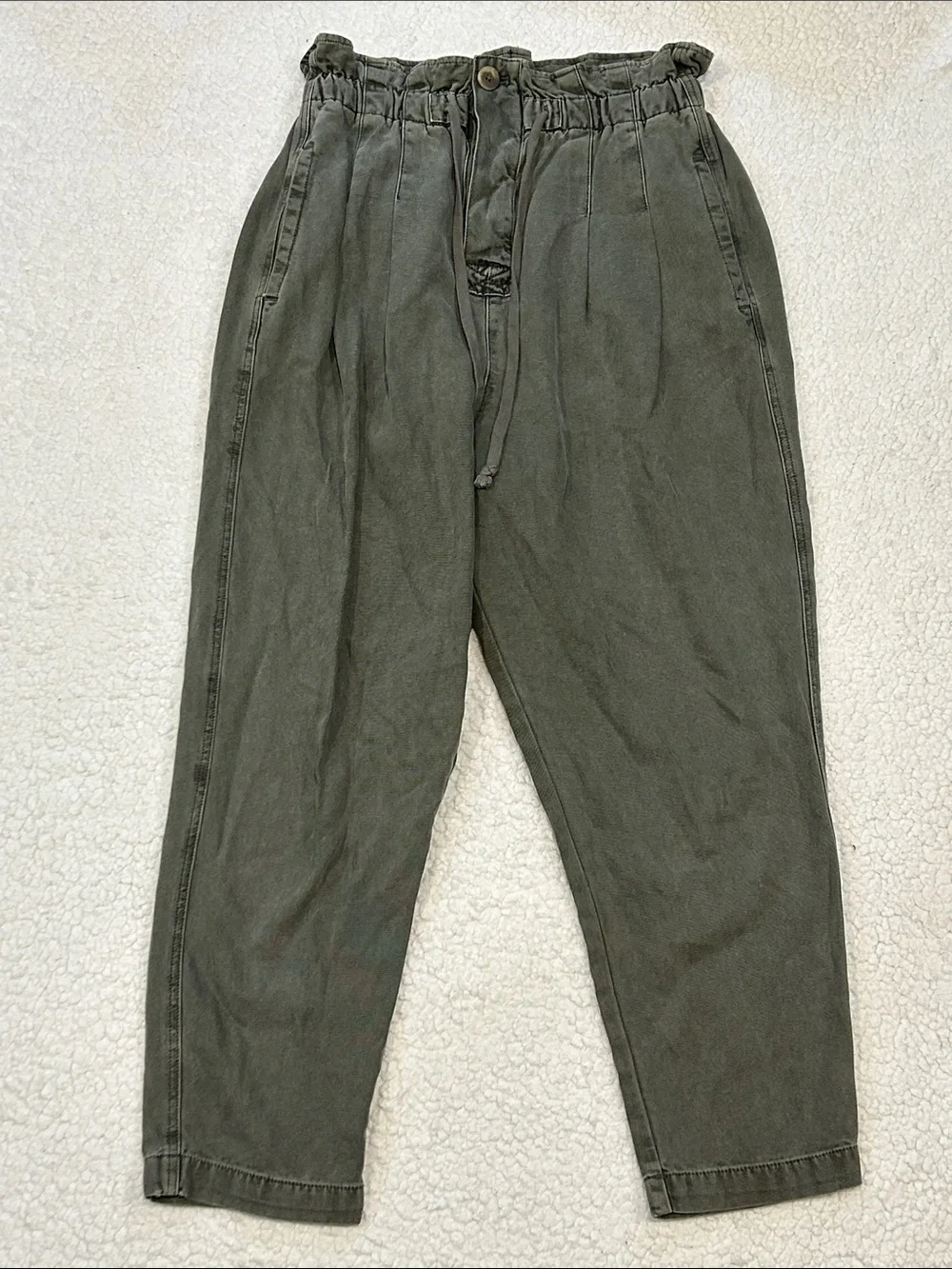 Free People Margate Pleated Trouser Pants size Small Faded Olive Green